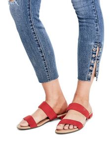 GUESS dámské pantofle Korine Double-Strap Slide Sandals