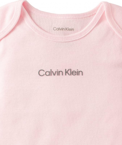 Calvin Klein 4 dílný růžový set pro holčičku, oblečení pro miminko, kojence.